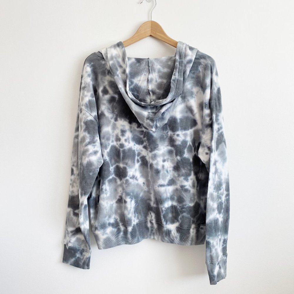 URBAN REBEL Women's Hoodie, Tie Dye Light Hooded Sweatshirt, Gray, 2X - Picture 5 of 9